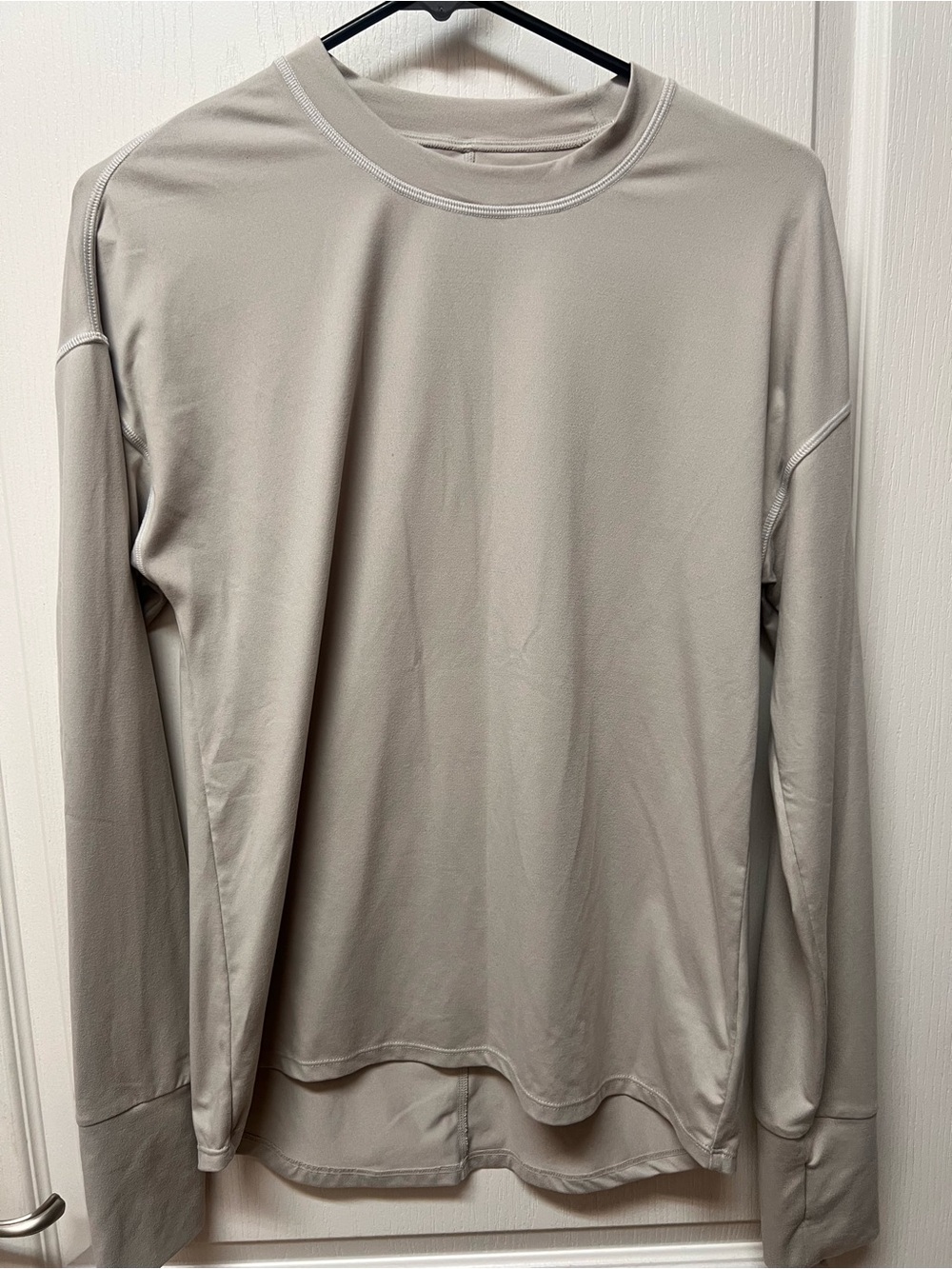 Varley Cella Long Sleeve Tee Shirt Womens Small Beige Stretch Athletic Top